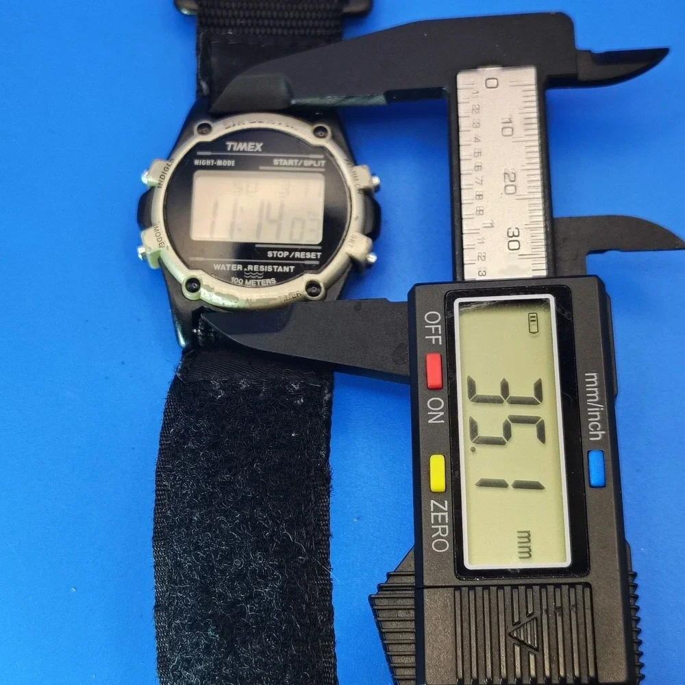 Vintage 2005 Timex Expedition Indiglo 35mm Mens Quartz Feild Watch Leather Strap